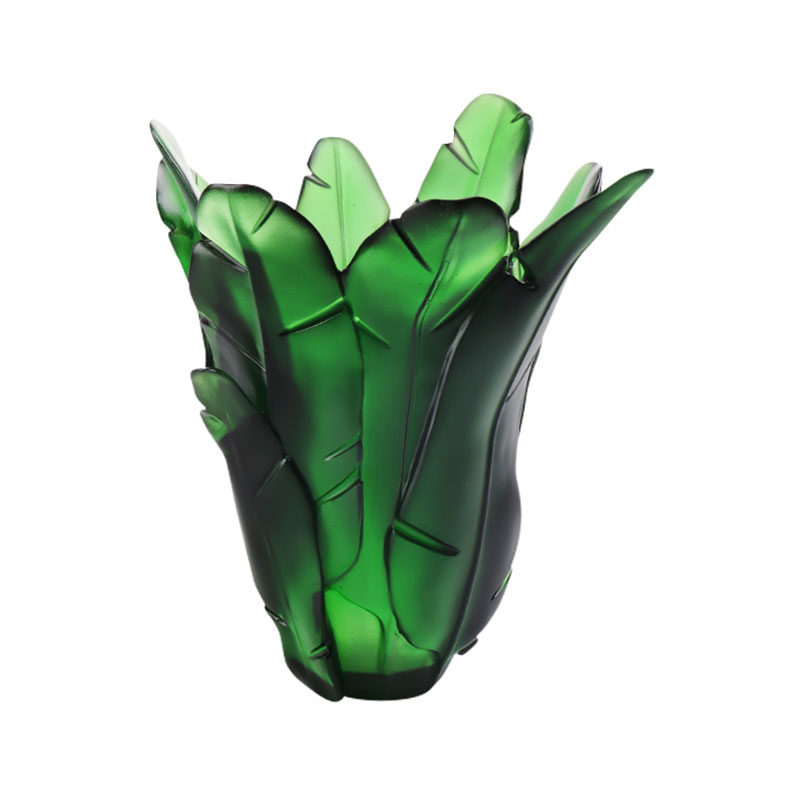 Dekoracija doma Staklena vaza sa zelenim listovima banane