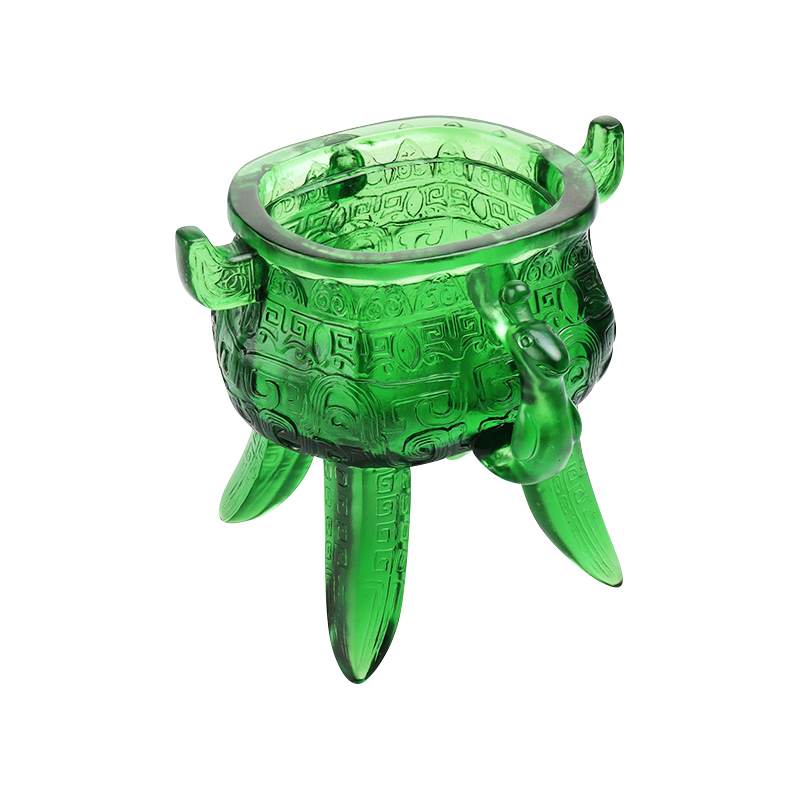 Smaragdno zeleni tronožac od kristalnog stakla s ručkama u obliku uha