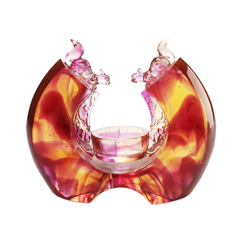 Svijećnjak s ljubičastom glazurom