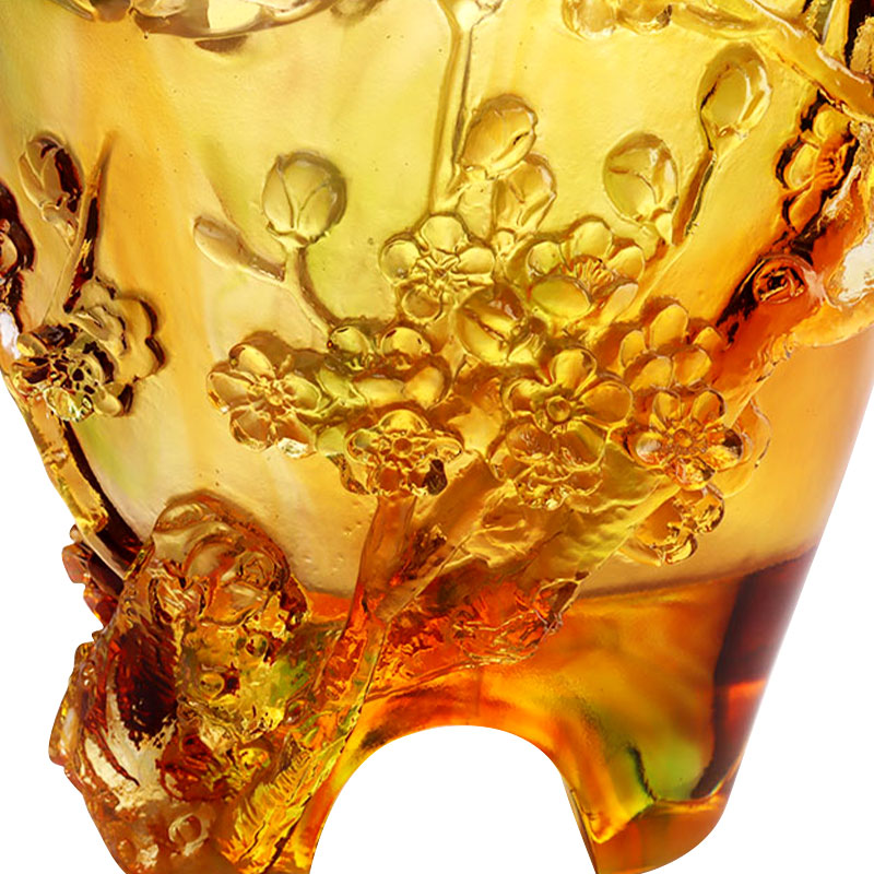 Ukrasi za dom Plum blossom Rezbareni dizajn Jantarna staklena vaza