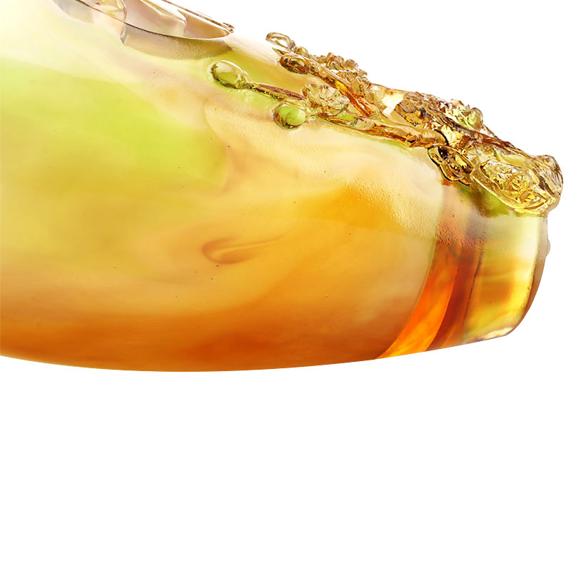 Ukrasi za dom Plum blossom Rezbareni dizajn Jantarna staklena vaza