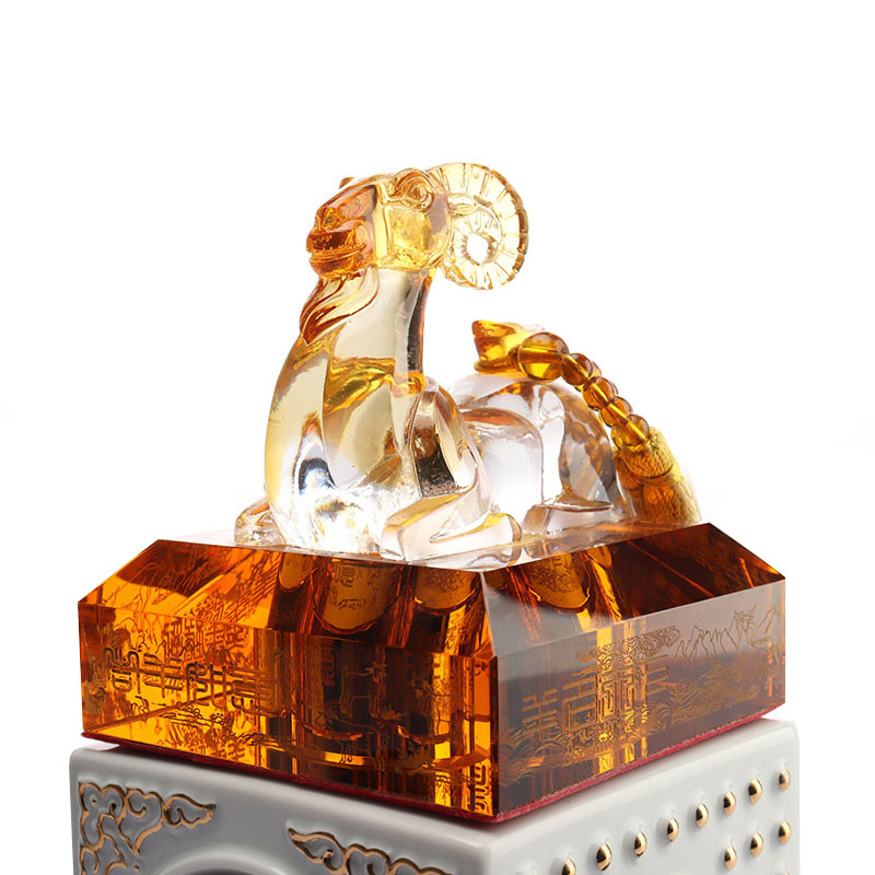 Set staklenih staklenih boca za vino s čepom kineskog zodijaka