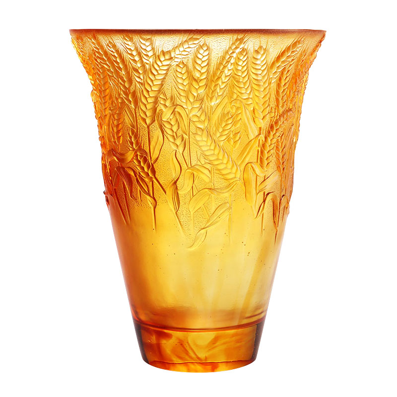Staklena vaza od jantara s utisnutim klasjem pšenice
