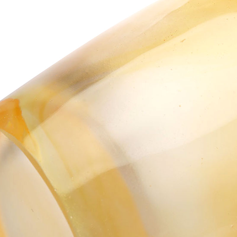 Staklena vaza od jantara s utisnutim klasjem pšenice